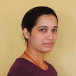 yoga-teacher-trainer-manisha