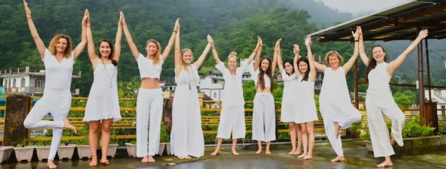 200 hour yoga Teacher Traing Course